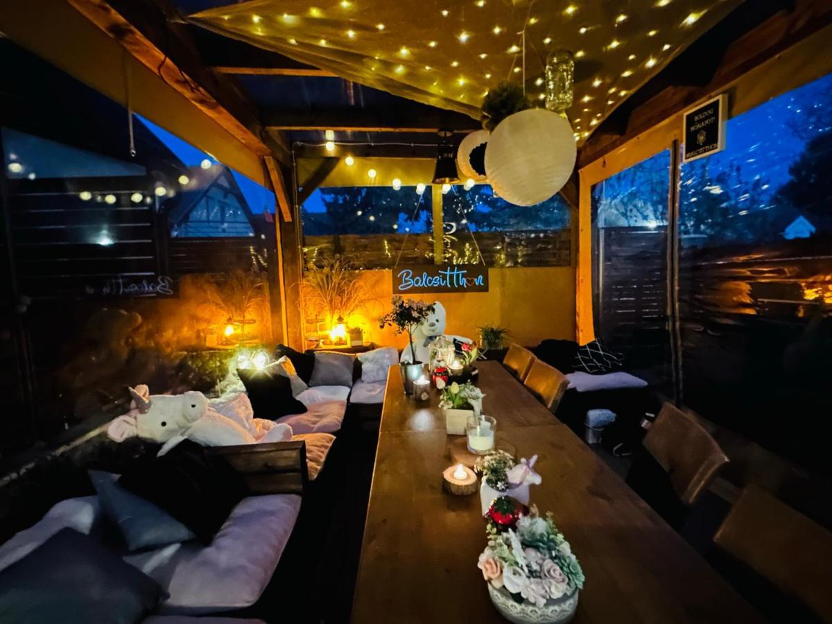 Balcsitthon Apartmanok 希欧福克 外观 照片